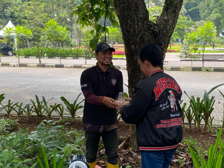 Hari Pers Nasional, Jurnalis di Kota Bandung Gelar Bakti Sosial