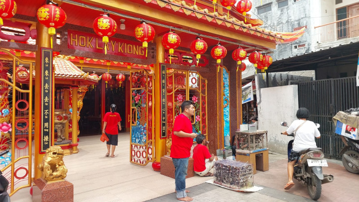 Tahun Pemilu, Perayaan Imlek di Klenteng Hok Lay Kiong Digelar Sederhana