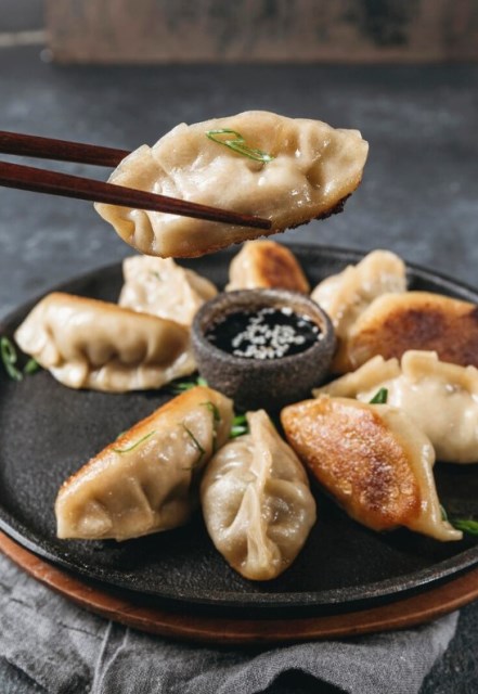 5 Makanan Pembawa Keberuntungan di Imlek