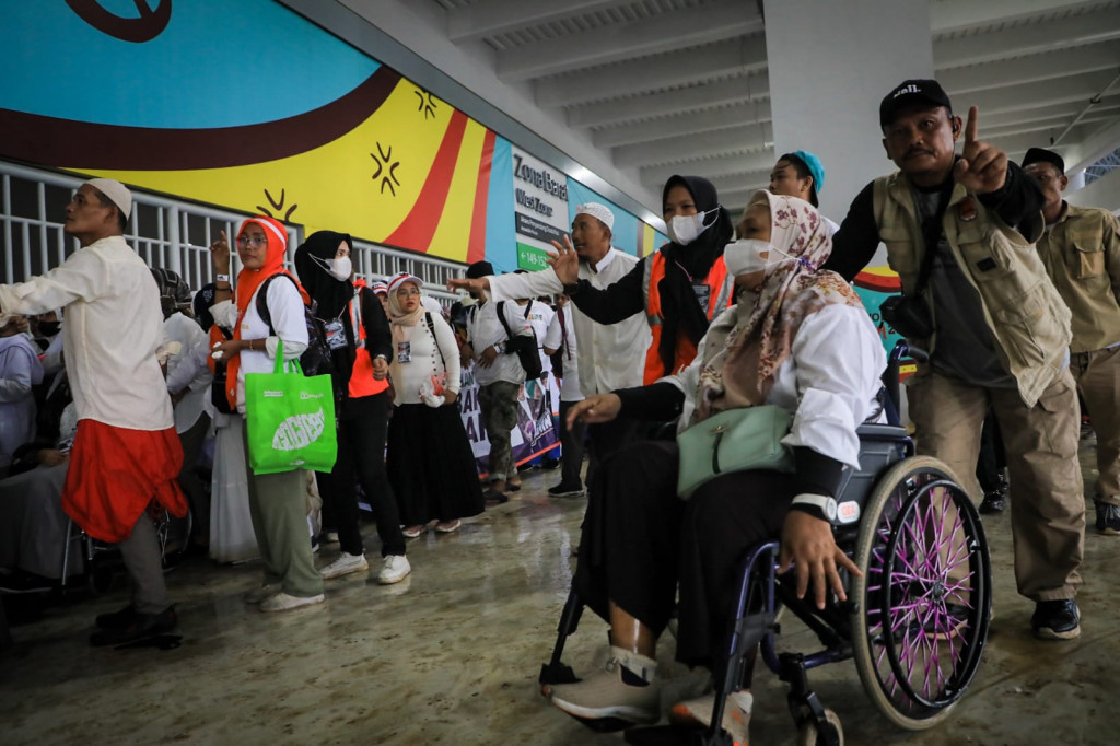 Komunitas Disabilitas Ikut Kampanye Akbar Anies-Muhaimin di JIS