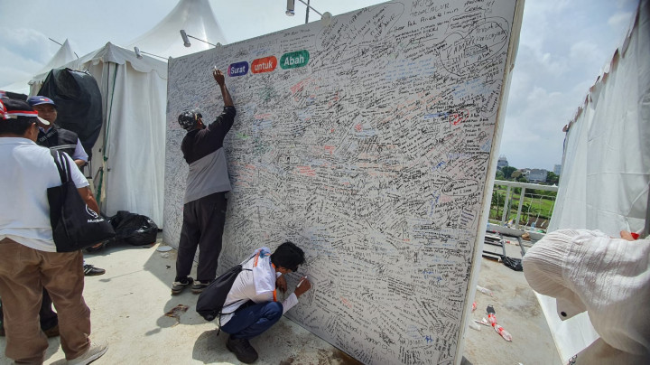 Surat untuk Abah Anies Terus Mengalir, Begini Isinya