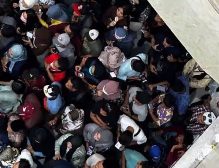 Membeludaknya Daftar Pemilih Khusus Picu Kekacauan di TPSLN Kuala Lumpur