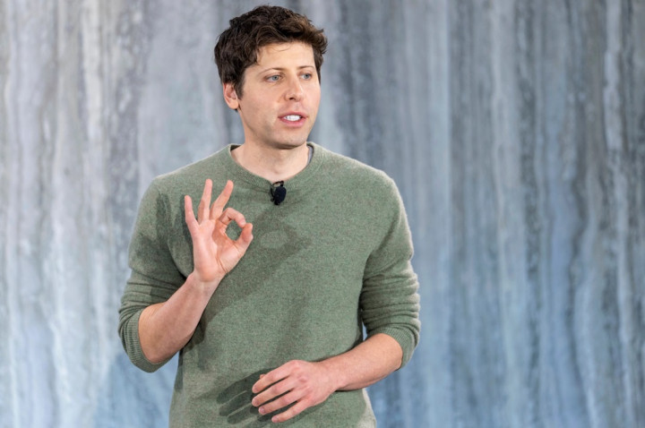 Sam Altman Puji Apple Vision Pro