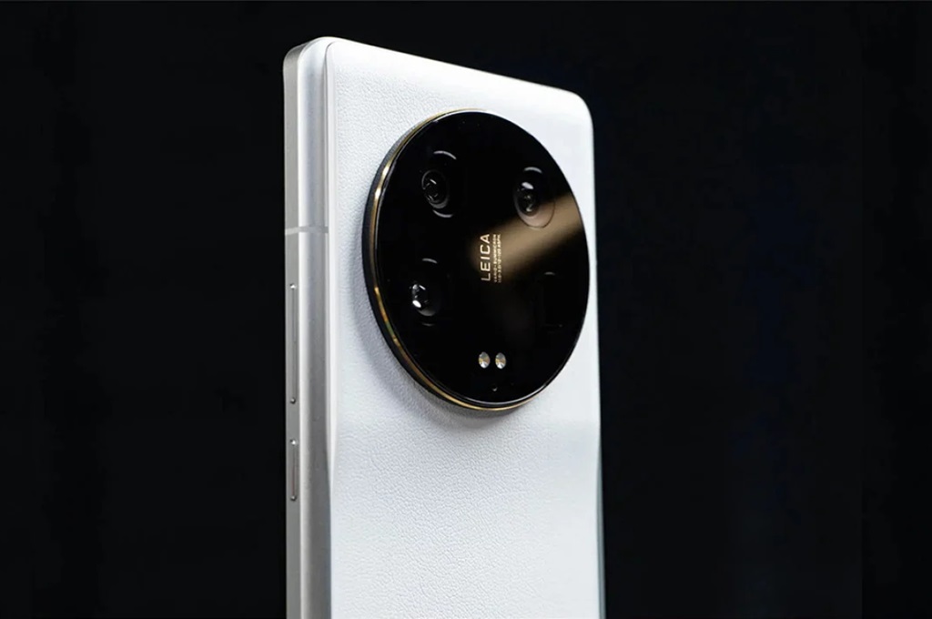 Xiaomi dilaporkan mempersiapkan edisi khusus dengan bodi berbahan Titanium untuk Xiaomi 14 Ultra.