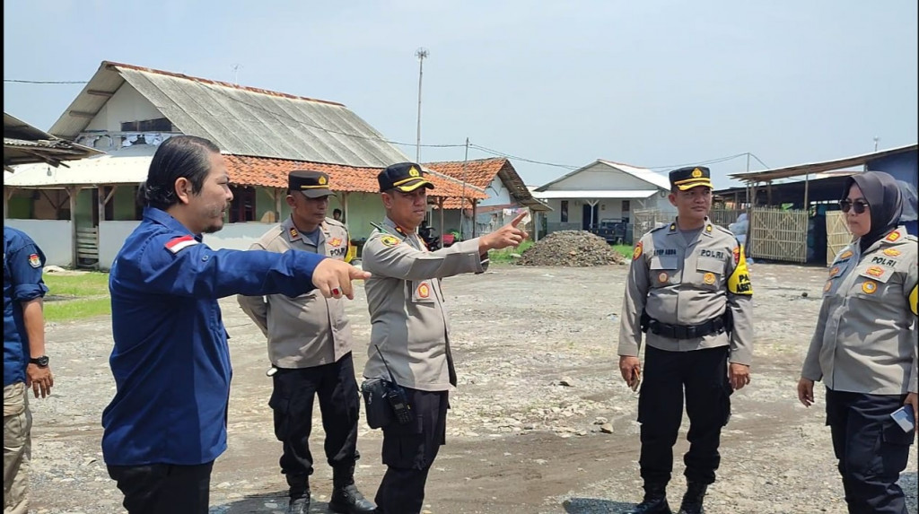 10 TPS Rawan Banjir di Kabupaten Cirebon Direlokasi