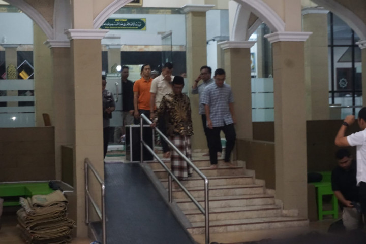 Mahfud MD Tak Kenakan Busana Khusus ke TPS