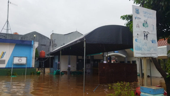 Terendam Banjir, Pemungutan Suara 16 TPS di Pondok Aren Tangsel Ditunda