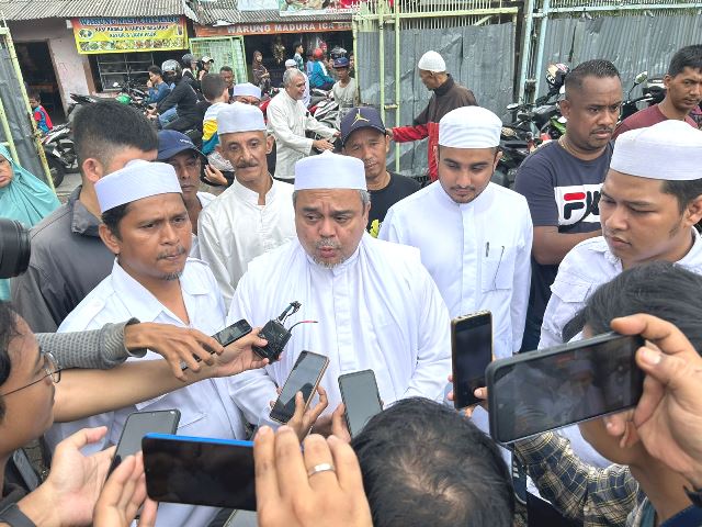 Habib Rizieq Shihab Mengaku Sudah Menonton Dirty Vote
