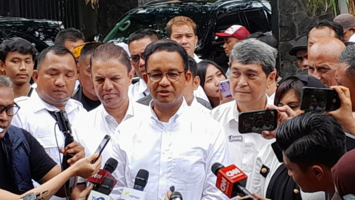 <i>Quick Count</i> Unggulkan Prabowo-Gibran, Anies: Kasih Waktu KPU untuk Kerja