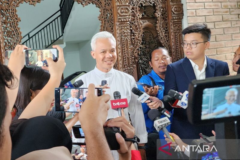 Pulang dari Posko Pemenangan, Ganjar: Kamu Percaya Suara Saya Segitu?