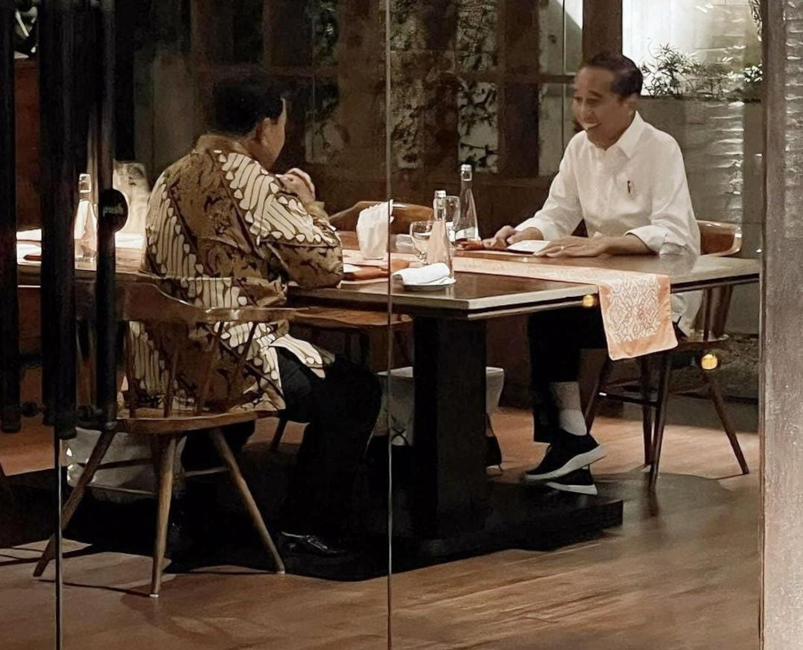 Unggul di <i>Quick Count</i>, Jokowi Sudah Temui Prabowo dan Ucapkan Selamat