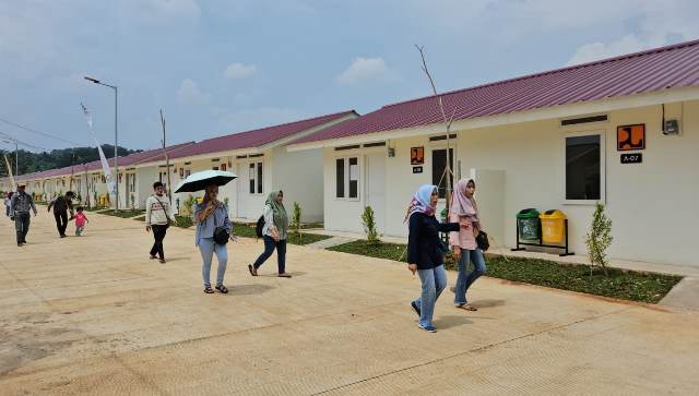Pemerintah Serah Terima Kunci Hunian Tahap 3 di Cianjur