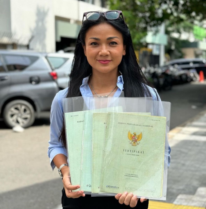 Perjuangan Nirina Zubir Melawan Mafia Tanah Berakhir Manis