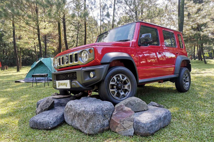 Petualangan Suzuki Jimny 5 Pintu