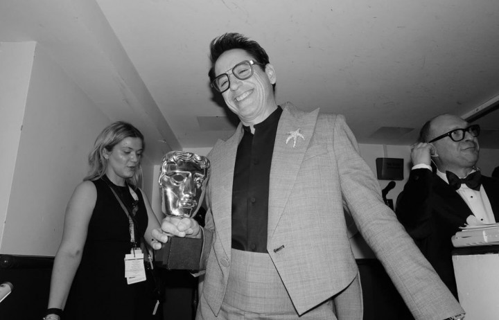 Menang BAFTA 2024, Robert Downey Jr. Sebut Kredibilitasnya Sempat Berkurang