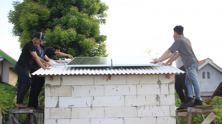 Mahasiswa ITS Bikin Lemari Es Ramah Lingkungan