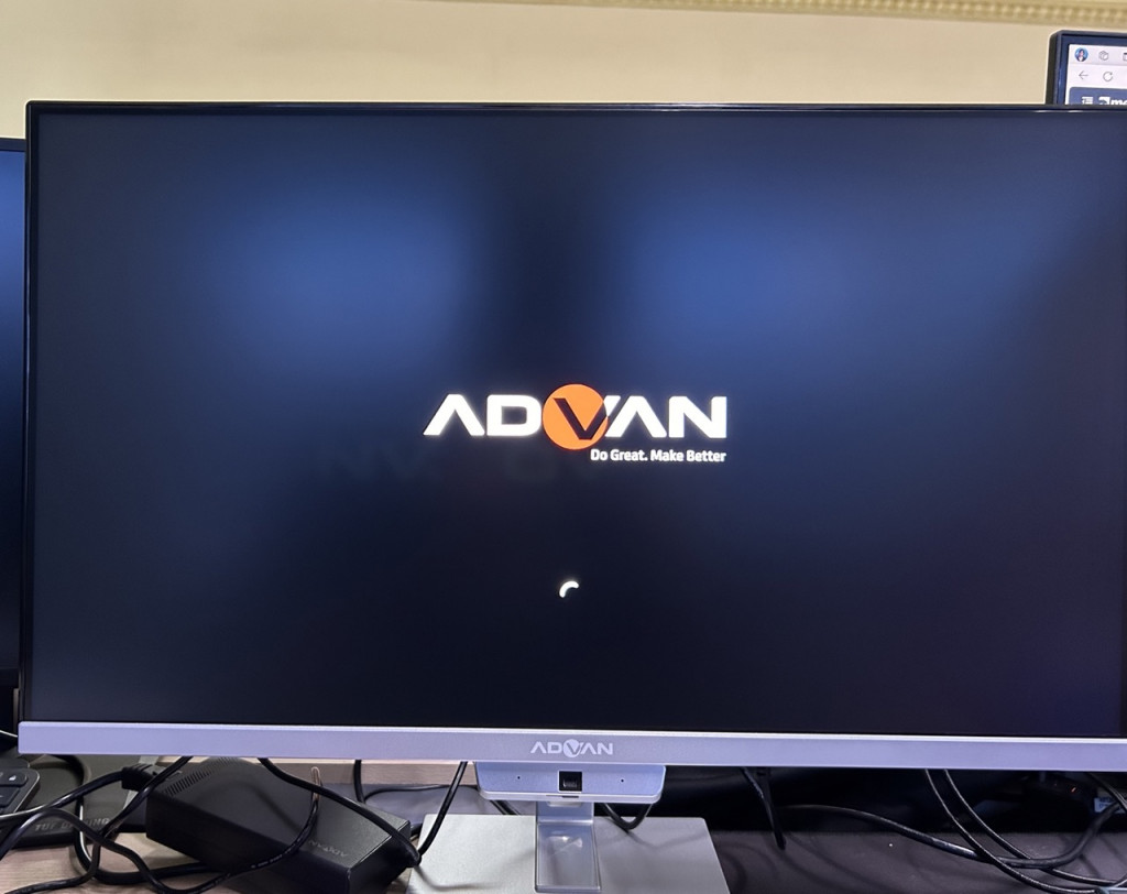 Advan One PC