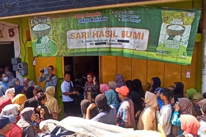 Penjual Beras Murah Digeruduk Ratusan Warga