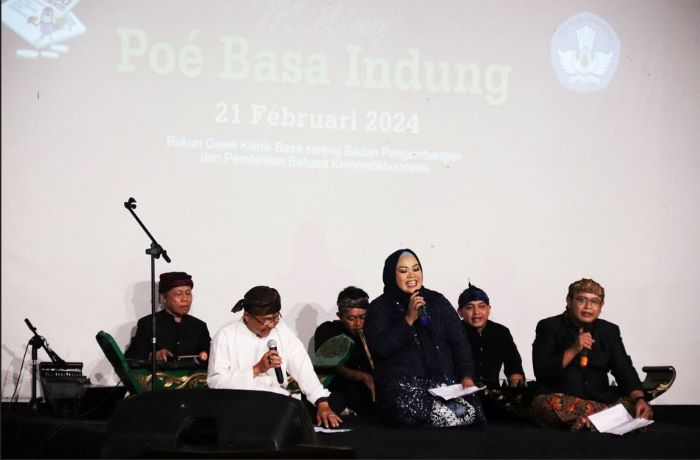 Franka Makarim Dorong Penguatan Kolaborasi Dalam Revitalisasi Bahasa Daerah