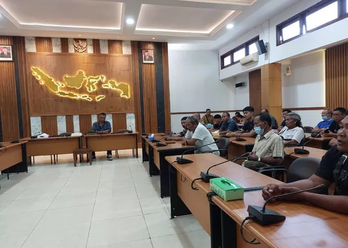 DPRD Klungkung Pertanyakan Kenaikan Retribusi Pasar Tematik Semarapura