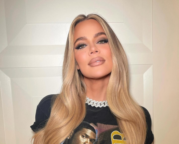Alasan Khloe Kardashian Absen di People's Choice Awards 2024, Padahal Menang