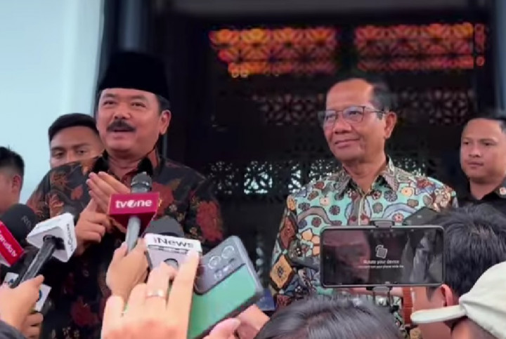 Mahfud MD Puji Menko Polhukam Hadi: Beliau Bisa Lebih Lincah dari Saya