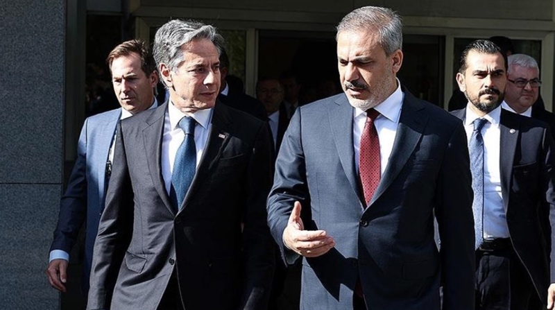 Menteri Luar Negeri Turki Hakan Fidan dan Menteri Luar Negeri Amerika Serikat (AS) Antony Blinken. Foto: Anadolu