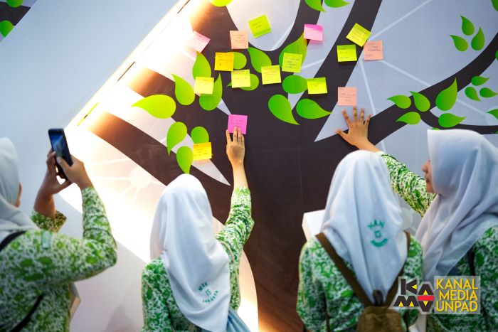 Banyak Info Menarik Buat Calon Maba, Unpad Hadir Kembali di IIETE 2024