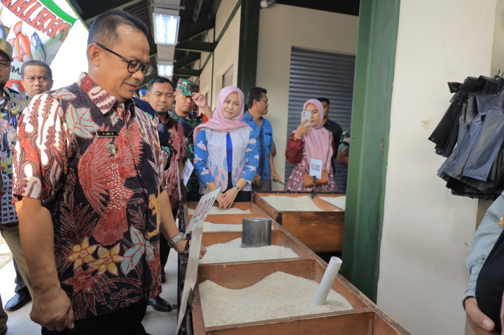 Hadapi Kelangkaan Pangan, Pemkot Bekasi Minta Warga Tak <i>Panic Buying</i>