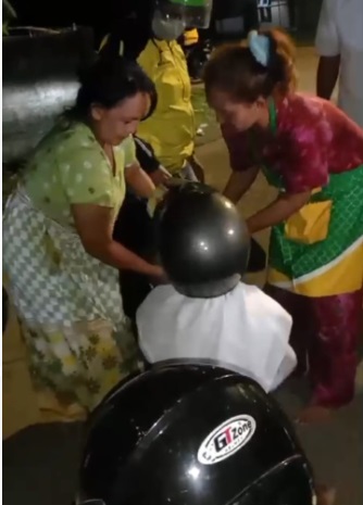 Viral, Pelaku Diduga Begal Payudara Mahasiswi Unhas Dihajar Emak-Emak