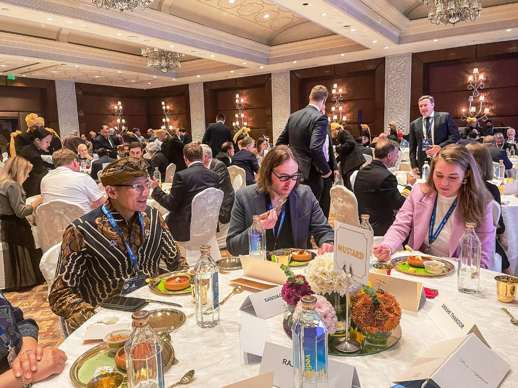 Menteri Pariwisata dan Ekonomi Kreatif (Menparekraf) Sandiaga Salahuddin Uno menghadiri forum Raisina Dialogue 2024 di New Delhi, India, Kamis (22/2/2024). Dok. Kemenparekraf