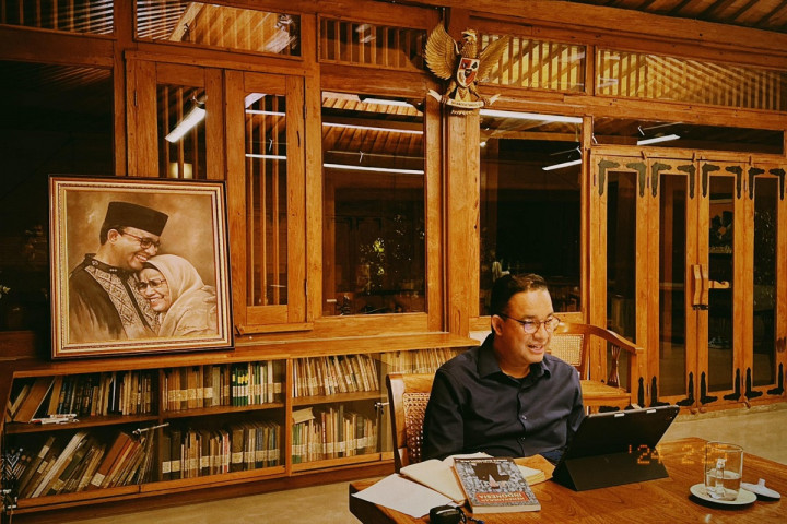 Perdana Ngobrol Bareng dengan Anak Abah Lewat Space X, Anies Mengaku Antusias