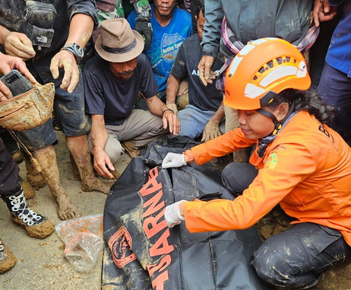 Korban Tewas Tertimbun Longsor di Luwu Bertambah Jadi 5 Orang