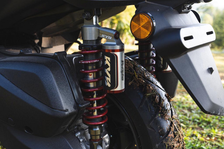 KYB K-Elite & K-Alpha Diluncurkan, Cocok Buat Skutik MAXI!