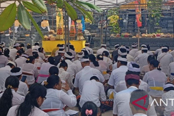 Umat Hindu di Jayapura Gelar Perayaan Hari Raya Galungan