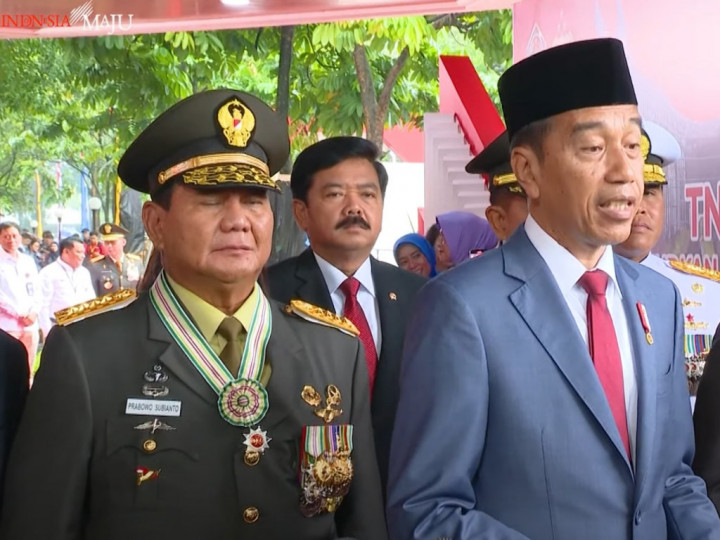 Jokowi Beri Gelar Kehormatan Jenderal ke Prabowo, KontraS: Merusak Nama TNI