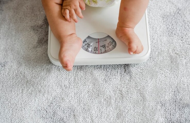 Moms, Ini Berat Badan Ideal untuk Anak Usia 0-5 Tahun