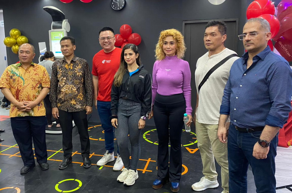Pembukaan Osbond Gym Lite Roxy Square (Foto: instagram)