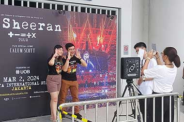 Tempat Ini Diserbu Penggemar Ed Sheeran di JIS