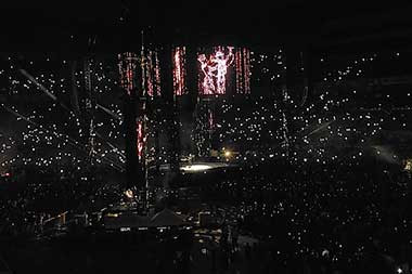 Konser di Jakarta, Ed Sheeran Nyanyi Lagu Justin Bieber