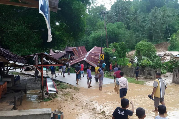 Warga Kabupaten Buol Terdampak Banjir Butuh Bantuan Logistik