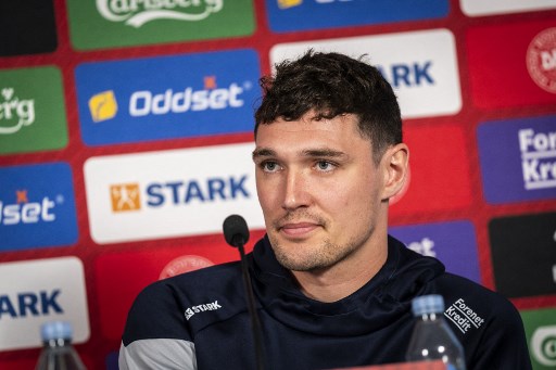 Christensen Bantah Rumor Tinggalkan Barcelona