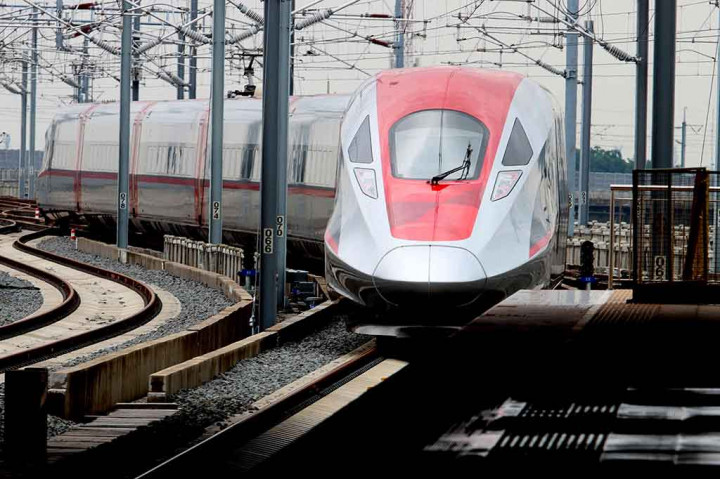 Kereta Cepat Whoosh Telah Layani 2 Juta Penumpang