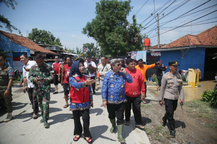 Bupati Cirebon Sebut 2 Warga Meninggal Akibat Banjir