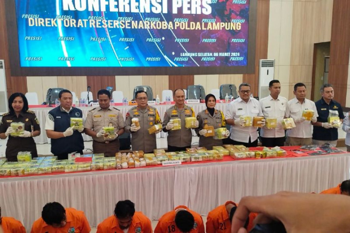Polda Lampung Ungkap 2 Sindikat Narkotika Internasional Asal Malaysia