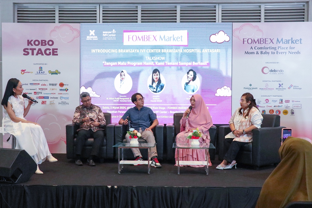 Brawijaya Hospital Antasari dengan bangga menggelar talkshow bertema ‘Jangan Malu Program Hamil, Kami Temani Sampai Berhasil’ di Main Stage - Fombex Market Citi Hall PIM 3. Dok. Ist