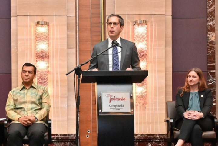 US Embassy Hosts Second Information Exchange on Crimes Against Women and Children