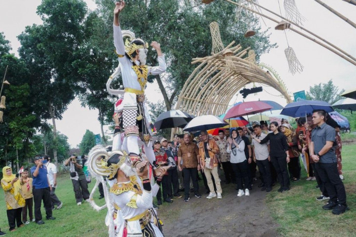 Resmi Diluncurkan, ADWI 2024 Bertemakan: Desa Wisata Menuju Pariwisata Hijau Berkelas Dunia