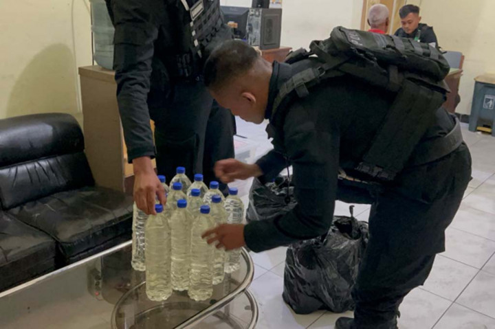 Jelang Ramadan, Polisi di Solo Giat Operasi Miras dan Sabu