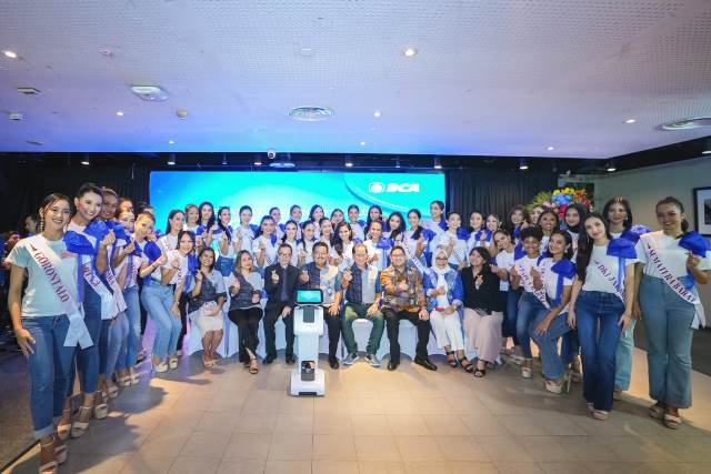Dukung Penyelenggaraan Puteri Indonesia 2024, Pimpinam BCA Beri Literasi Keuangan di Hadapan 42 Finalis. (Foto: Dok. Istimewa)